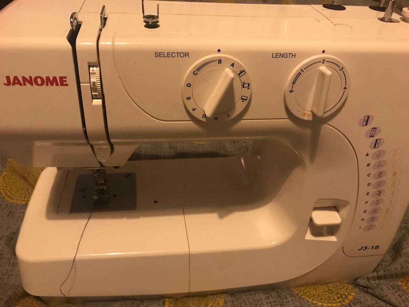Sewing machine janome j3-18