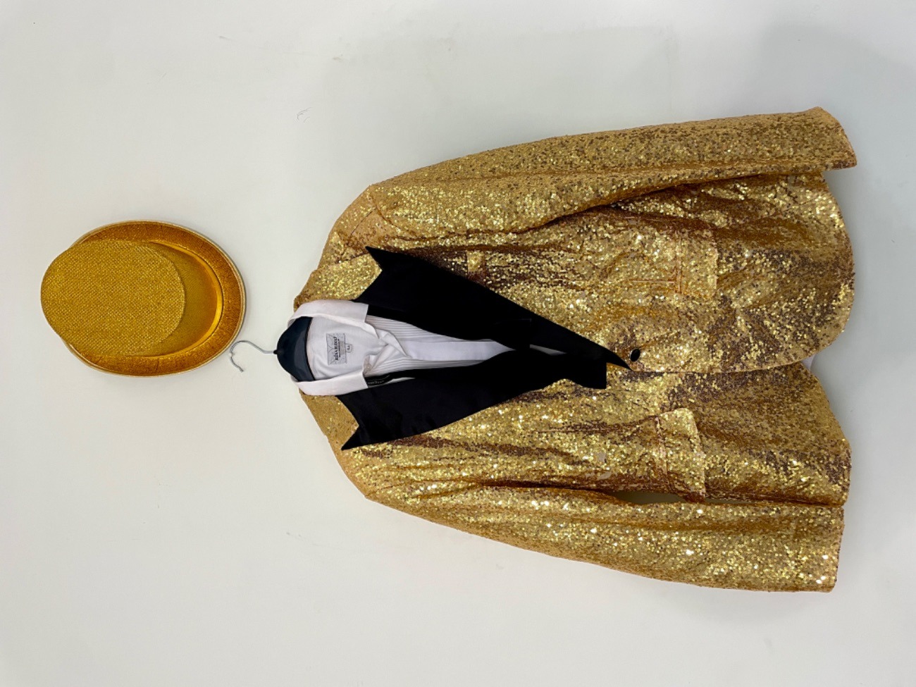 Showman / magician / party outfit attire 