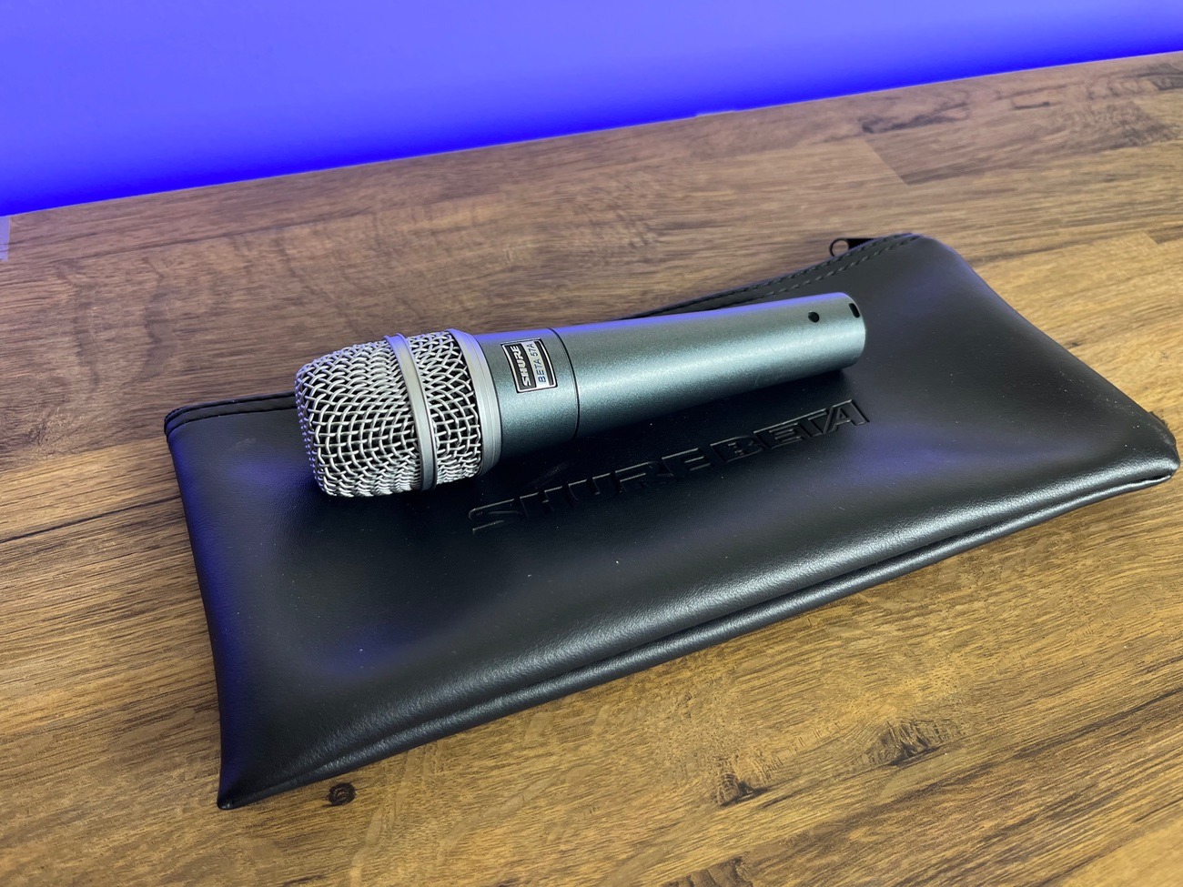 Shure beta 57a microphone