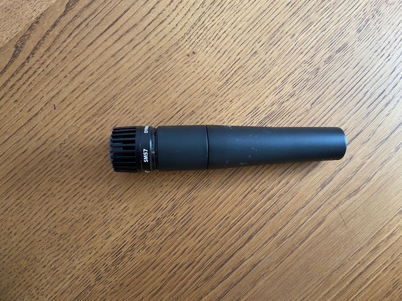 Shure sm57 dynamic instrument microphone