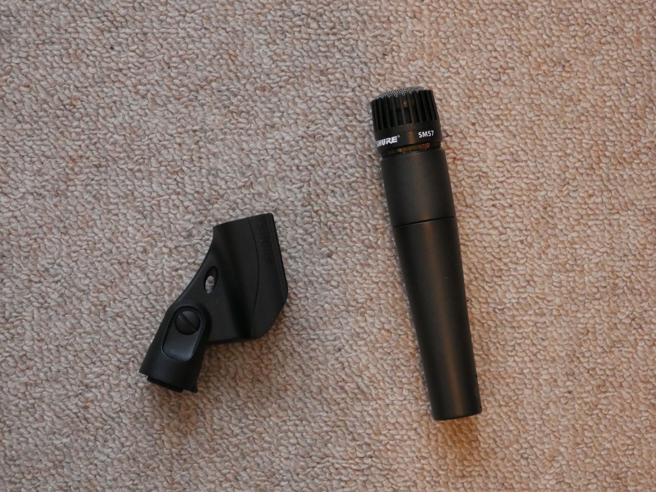 Shure sm57 dynamic mic