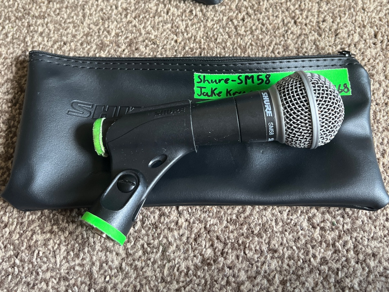 Shure sm58 microphone (3)