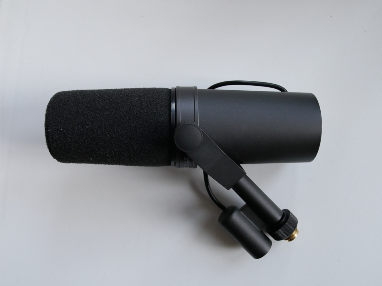 Shure sm7b dynamic microphone