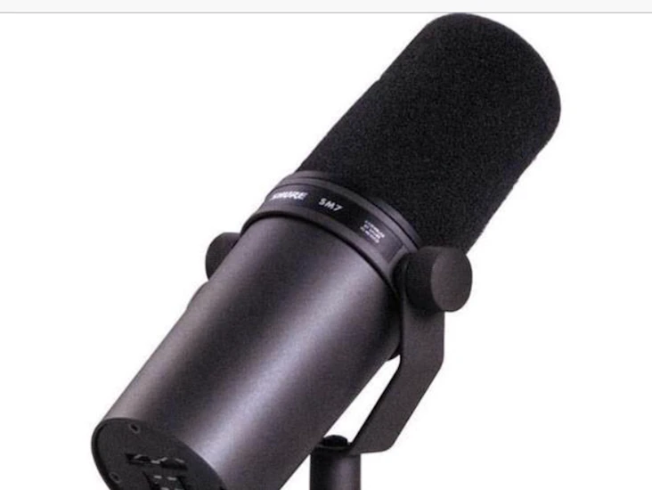 Shure sm7b microphone