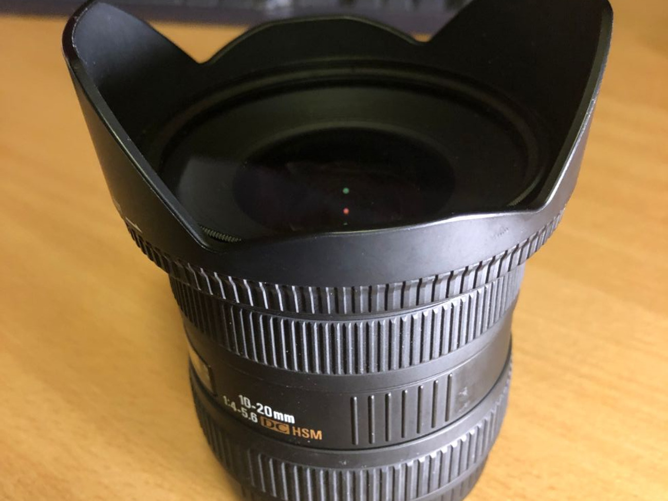 Sigma 10-20mm f4.5-5.6 wide angle lens, ef mount