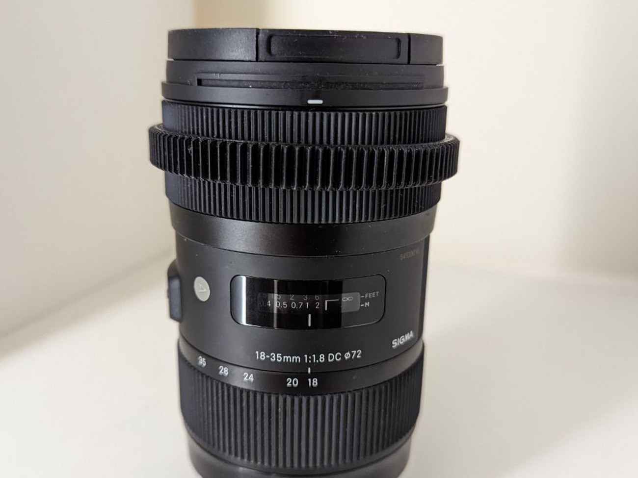 Sigma 18 - 35mm f1.8 canon ef mount