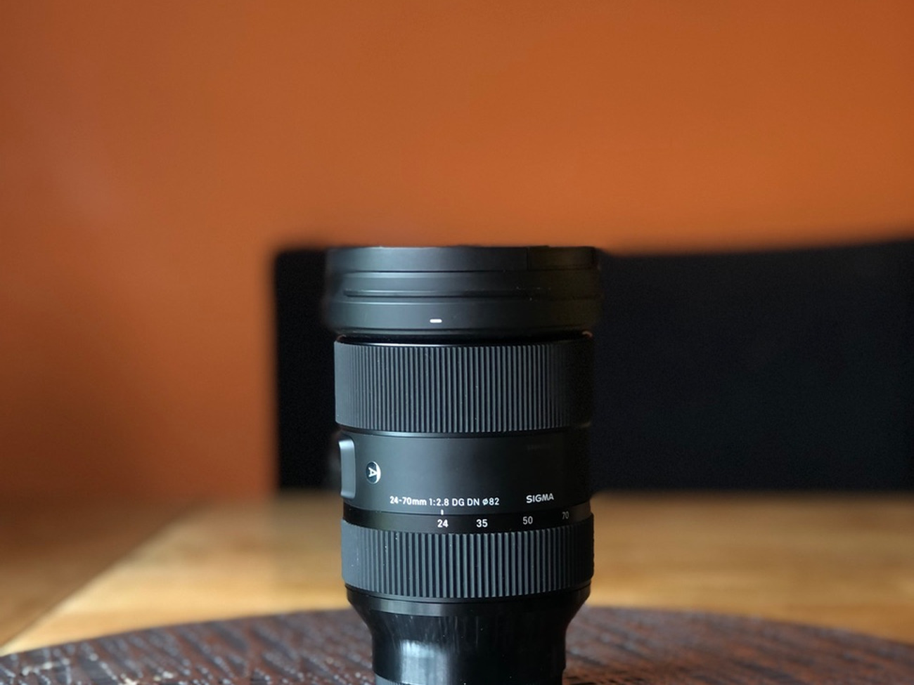 Sigma art 24-70mm 2.8 (sony e-mount)  