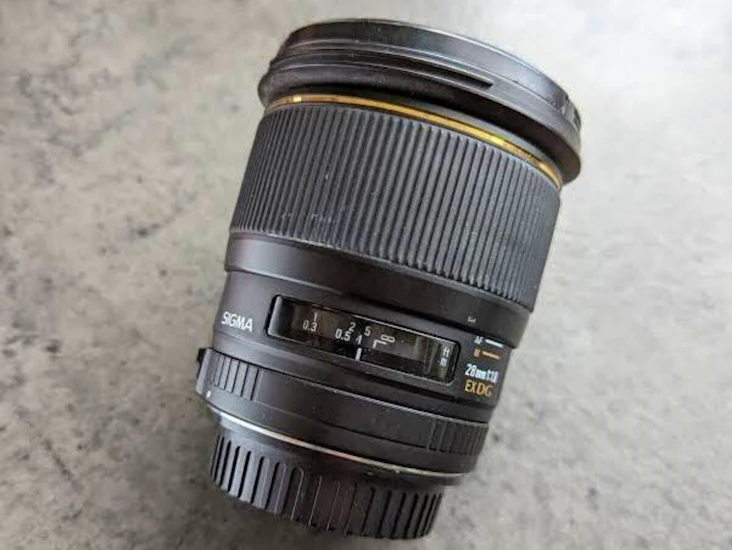 Sigma 28mm f1.8