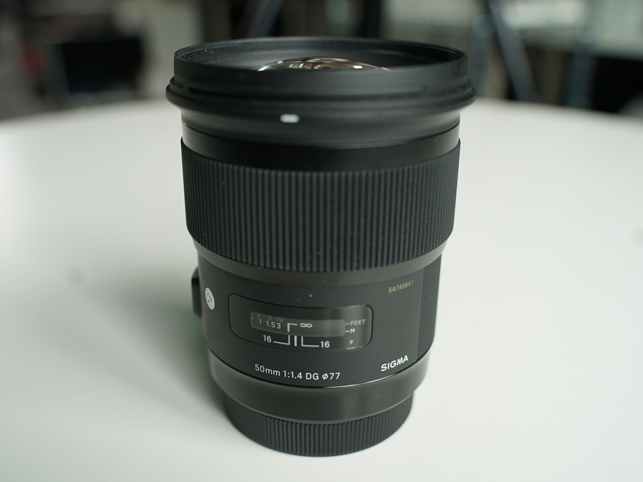 Sigma 50mm f/1.4 dg hsm art lens (canon fit)