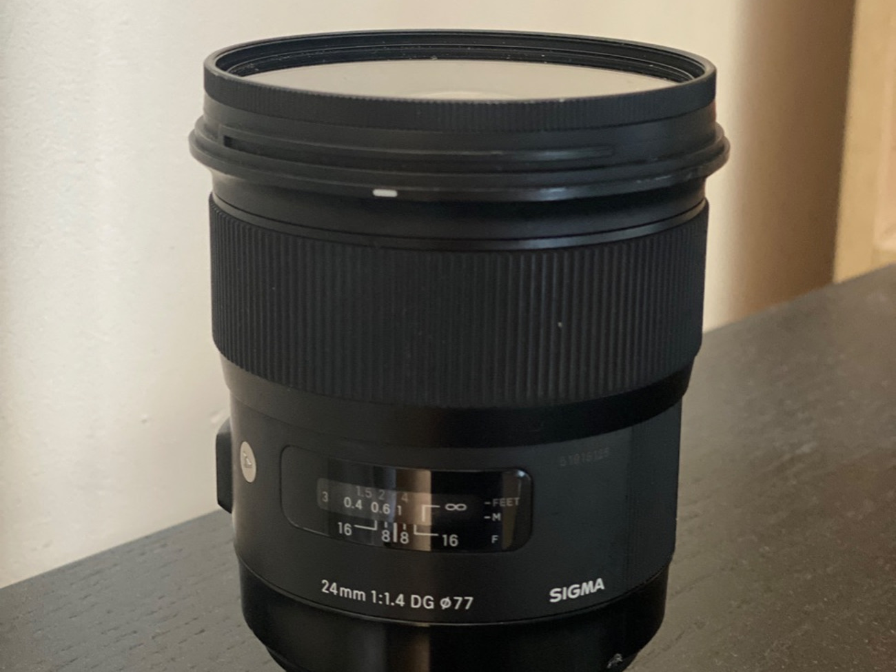 Sigma art 24mm f1.4 prime lens ef