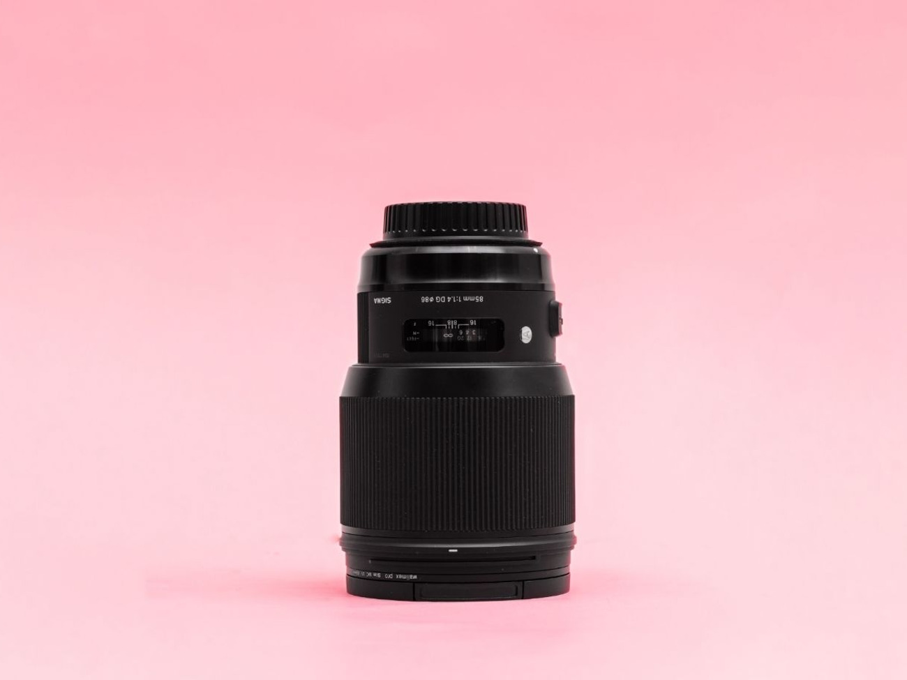 Sigma art 85 f1.4 ef mount lens