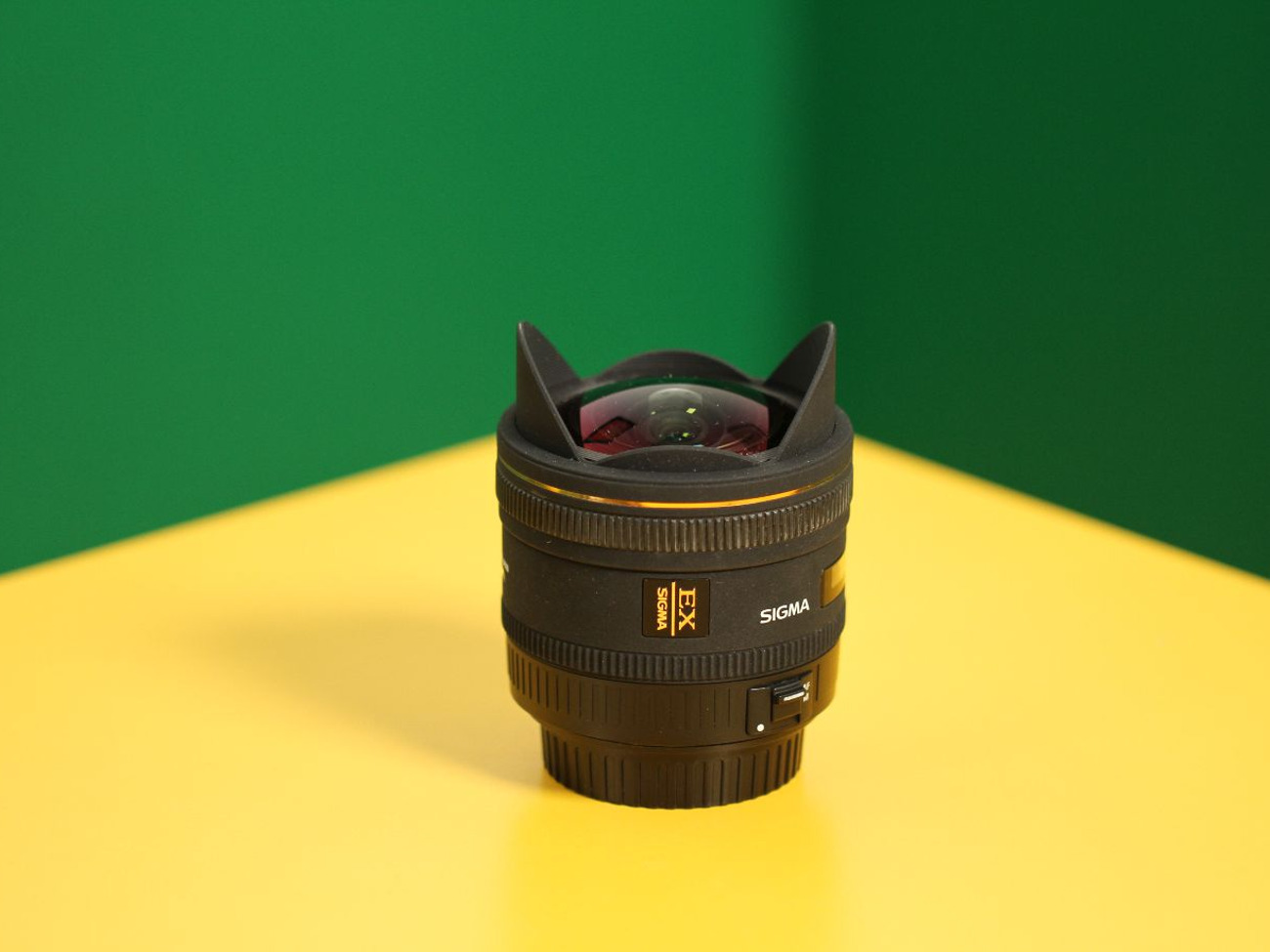 Sigma ex 10mm fisheye 2.8 hsm