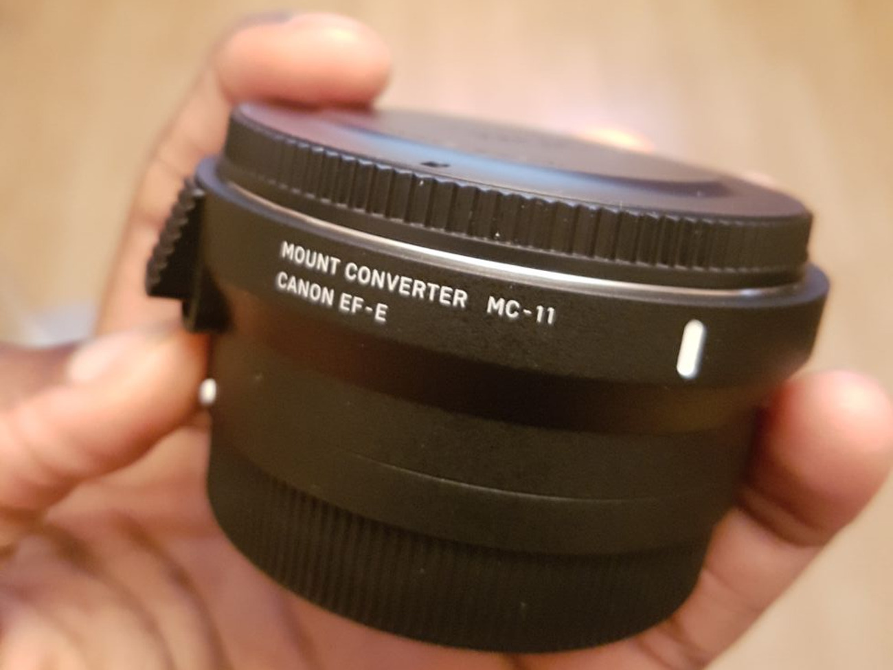 Sigma mc-11 adapter (for canon ef and sigma lenses)