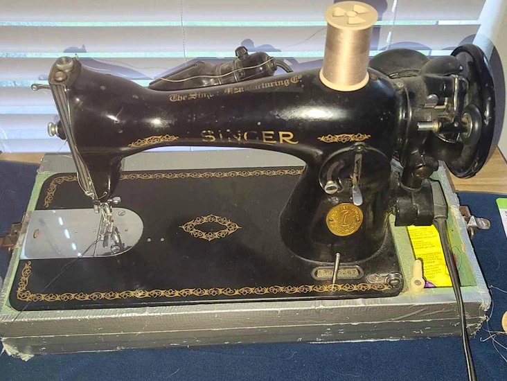 Singer sewing machine