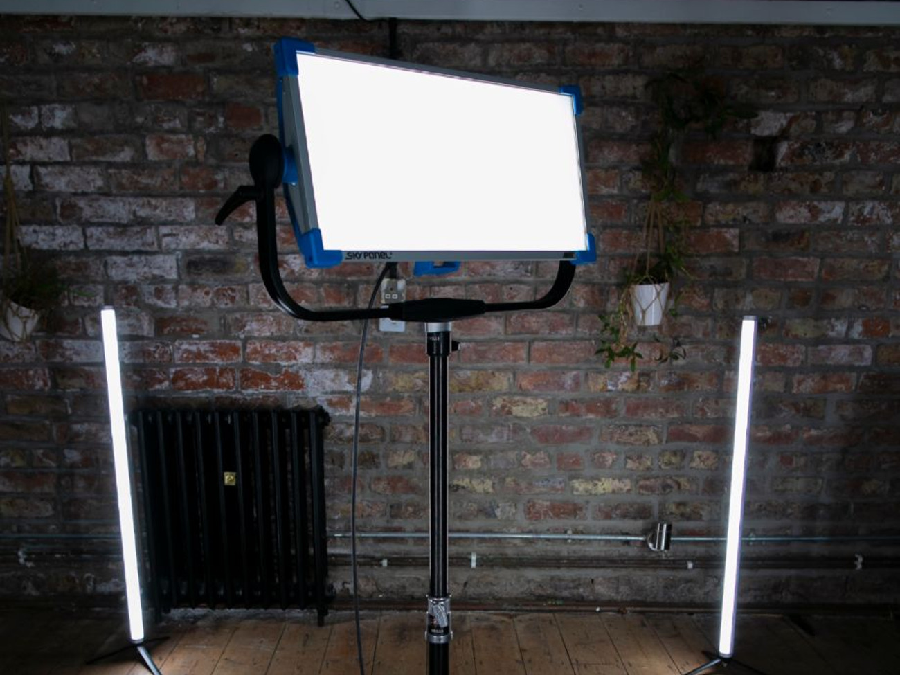 Skypanel s60-c