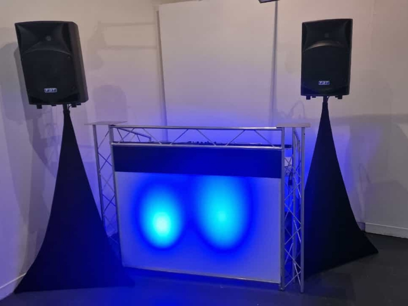 Small event setup 