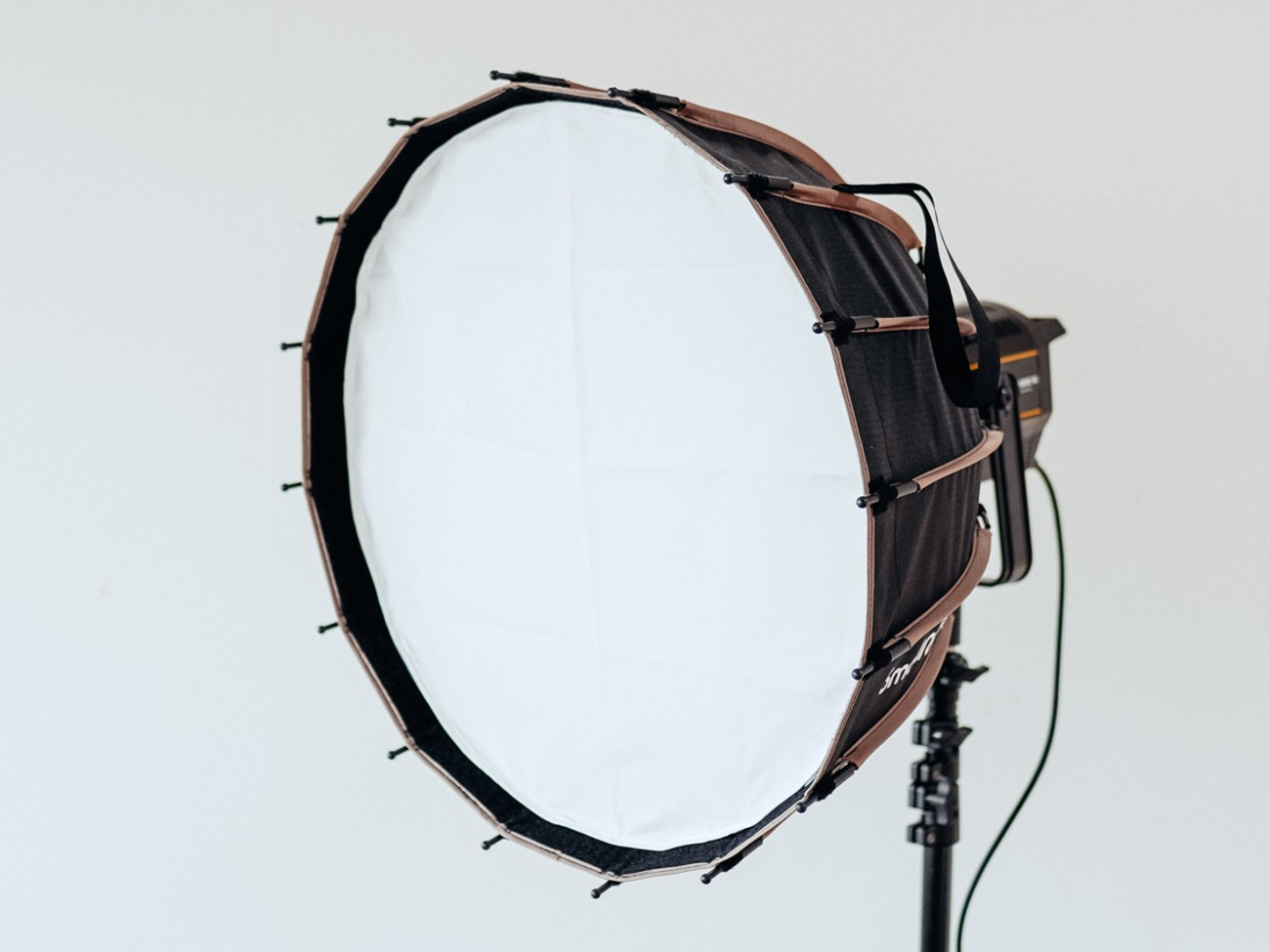 Small rig light dome