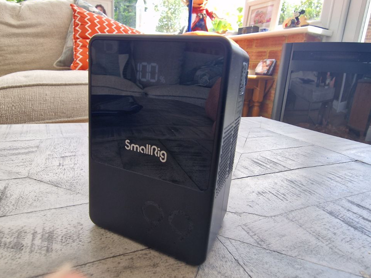Smallrig 99wh mini v-lock mount battery