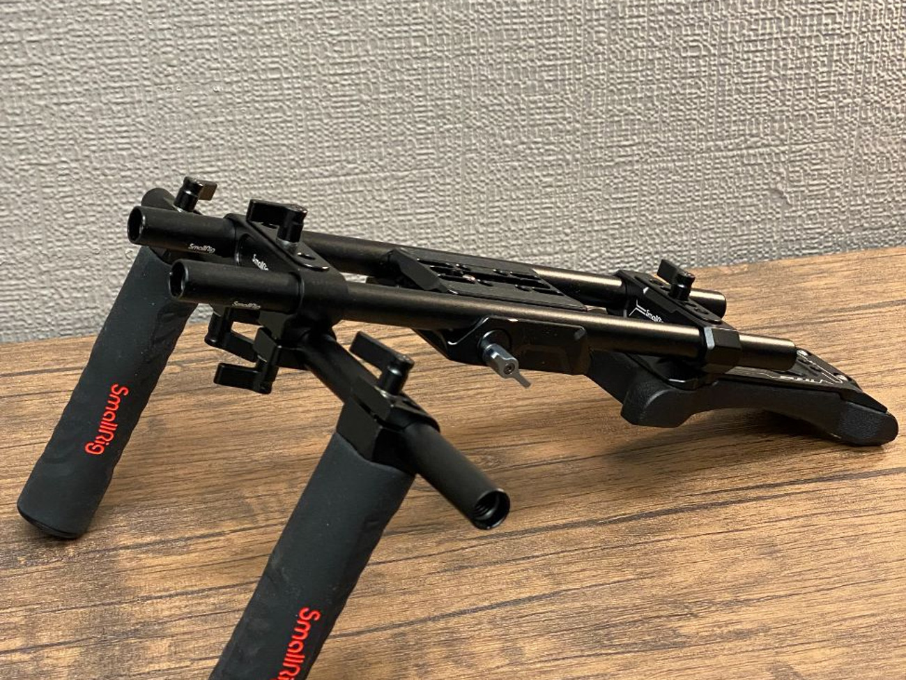 Smallrig shoulder rig 2896b for dslr & mirrorless cameras