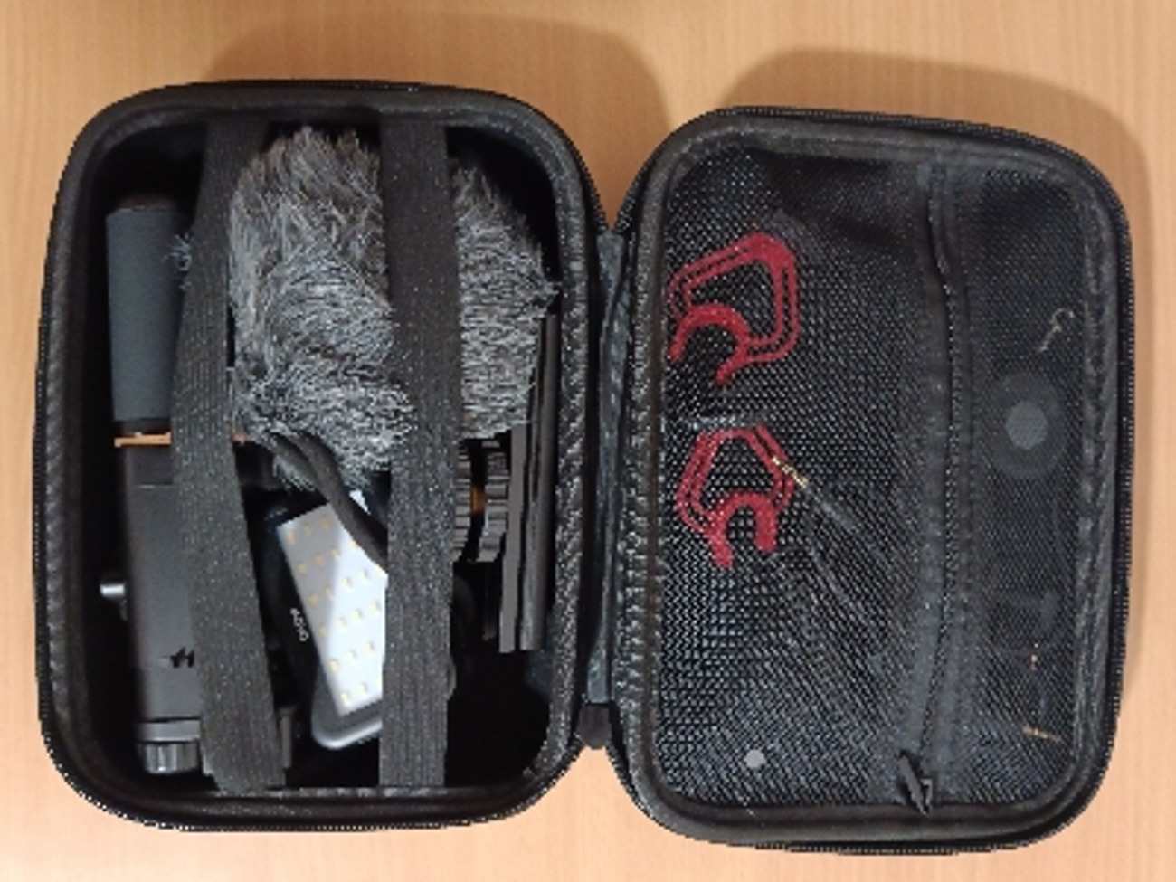Smartphone vlogging kit