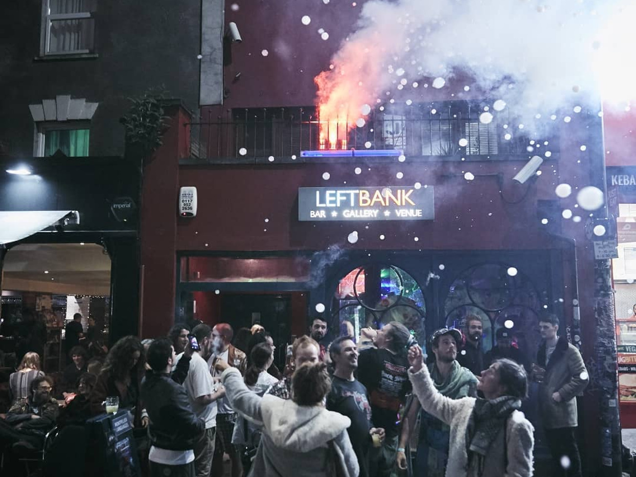 Smoke bubble machine!