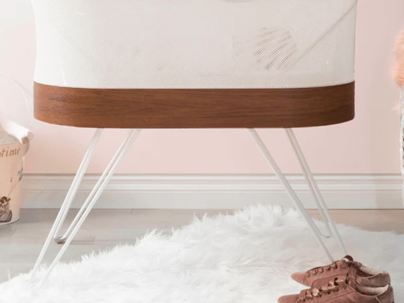 Snoo smart sleeper baby cot