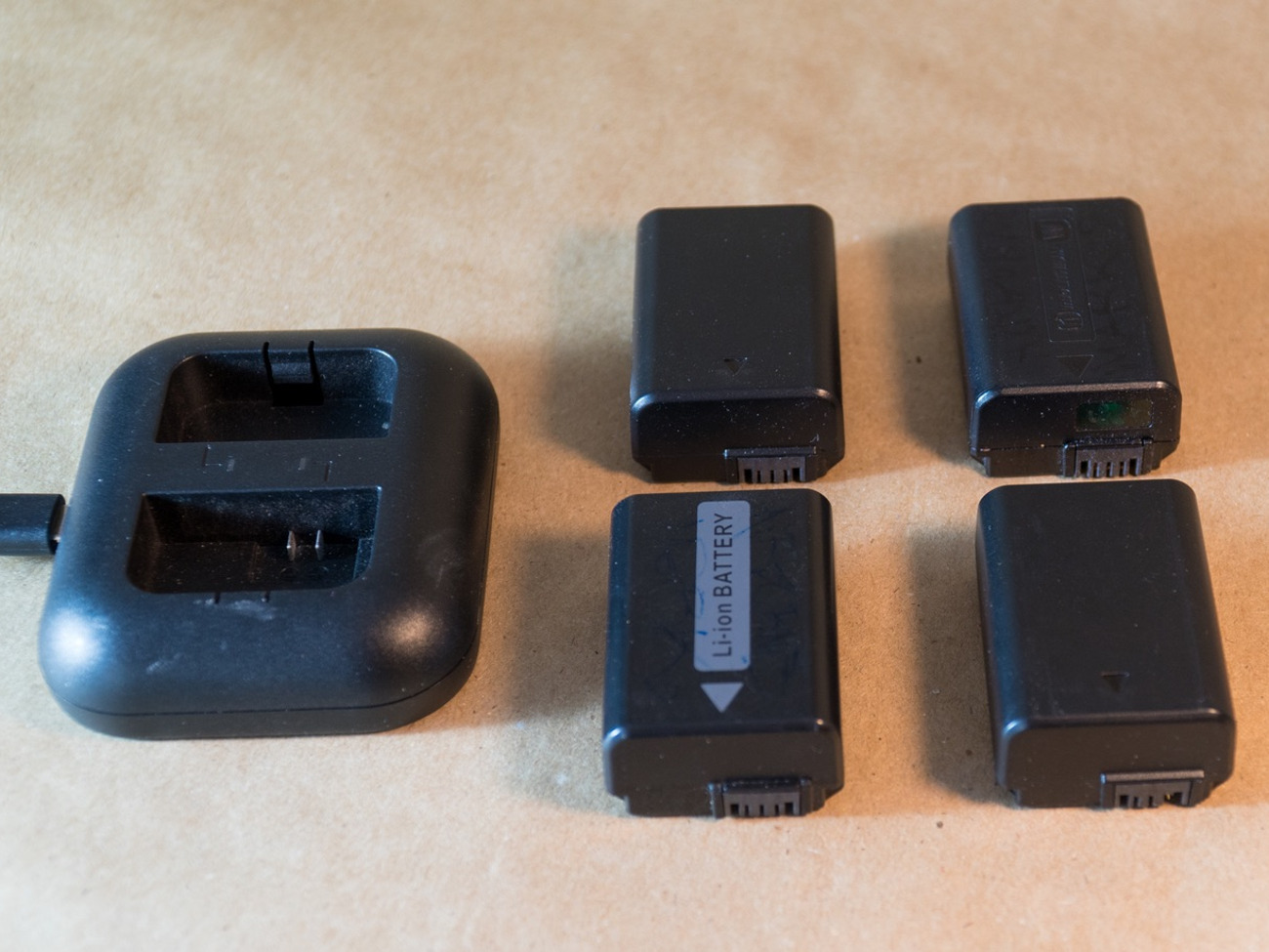 Sony  np-fw50 spare batteries + dual charger