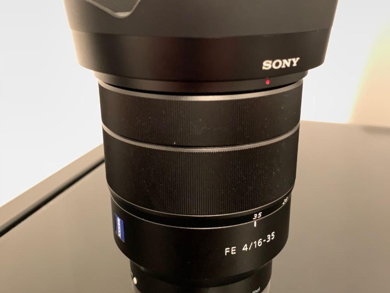 Sony 16-35 f4 zeiss