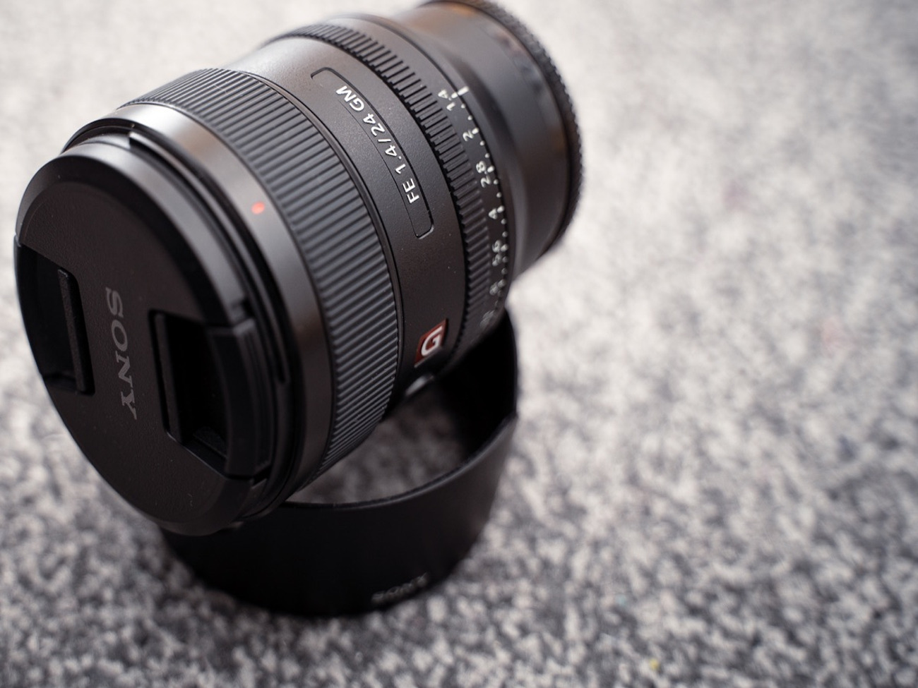 Sony 24mm f1.4 fe g master lens 