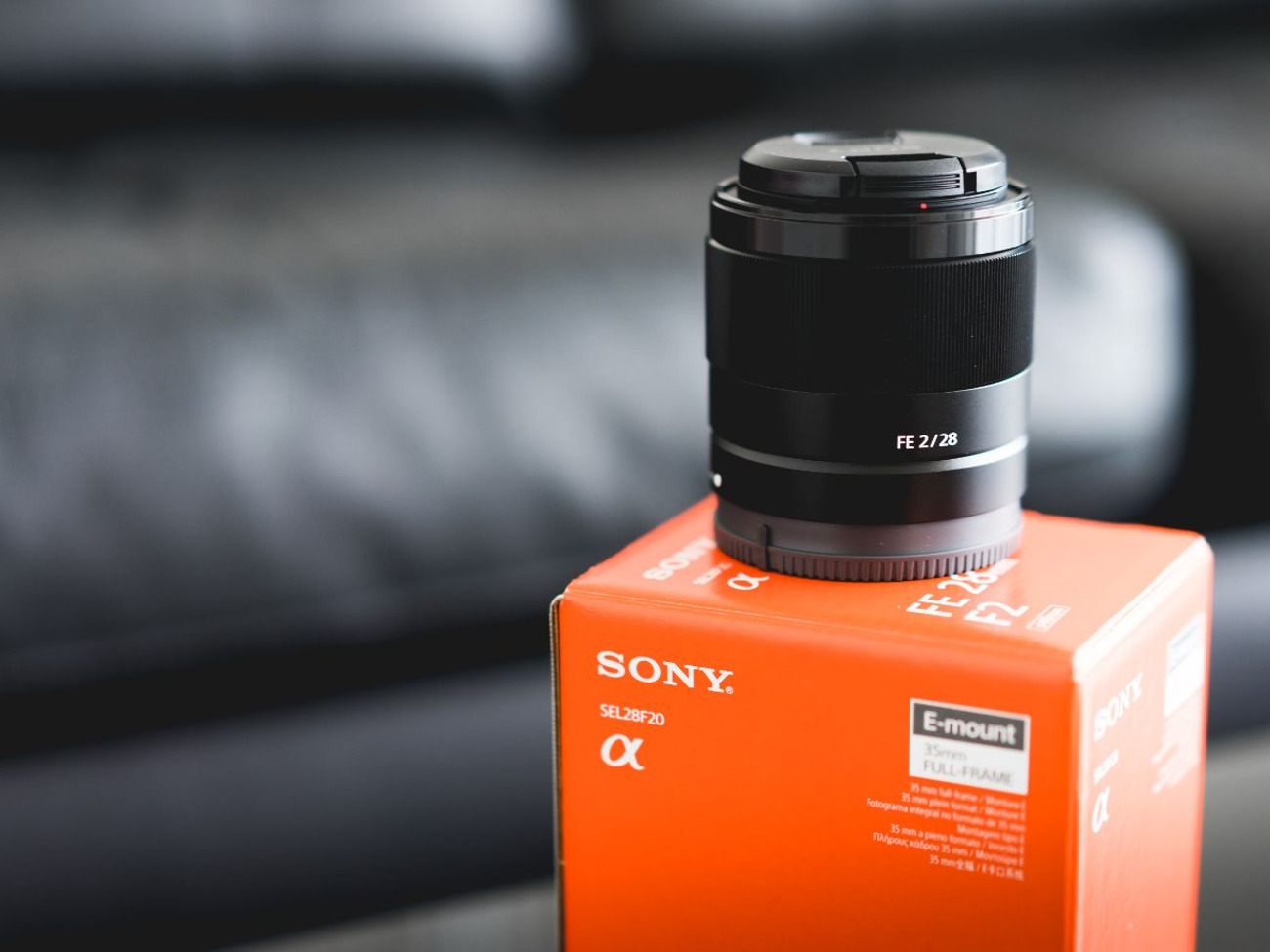 Sony 28mm f2 e mount lens