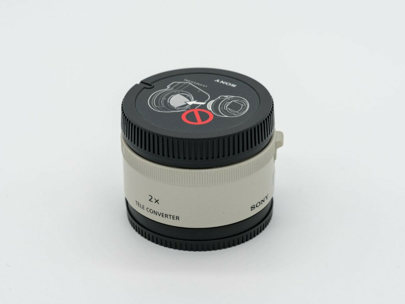 Sony 2x teleconverter - e mount

sel20tc