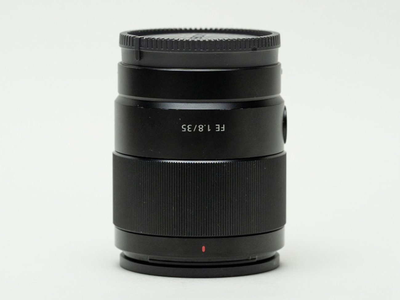 Sony 35mm f/1.8 full frame prime lens | sony e-mount