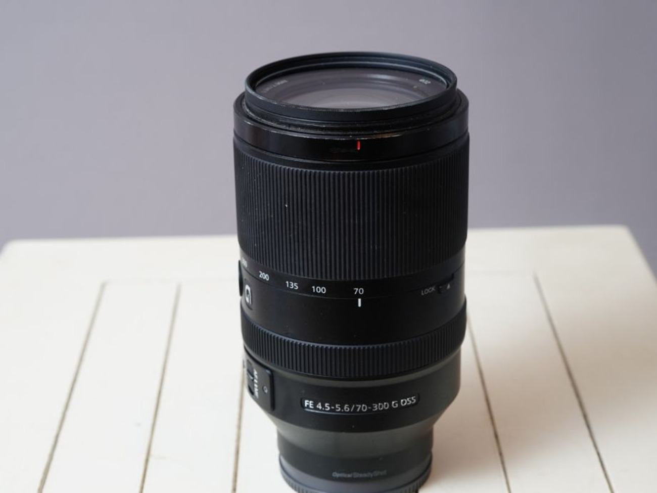 Sony 70-300mm fe g oss zoom lens