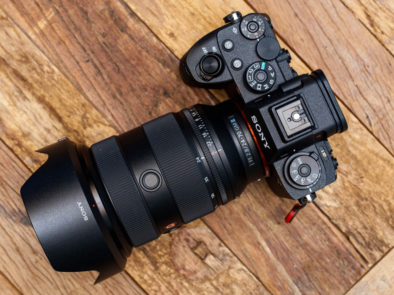 Sony a7 iv + 3 lens bundle 