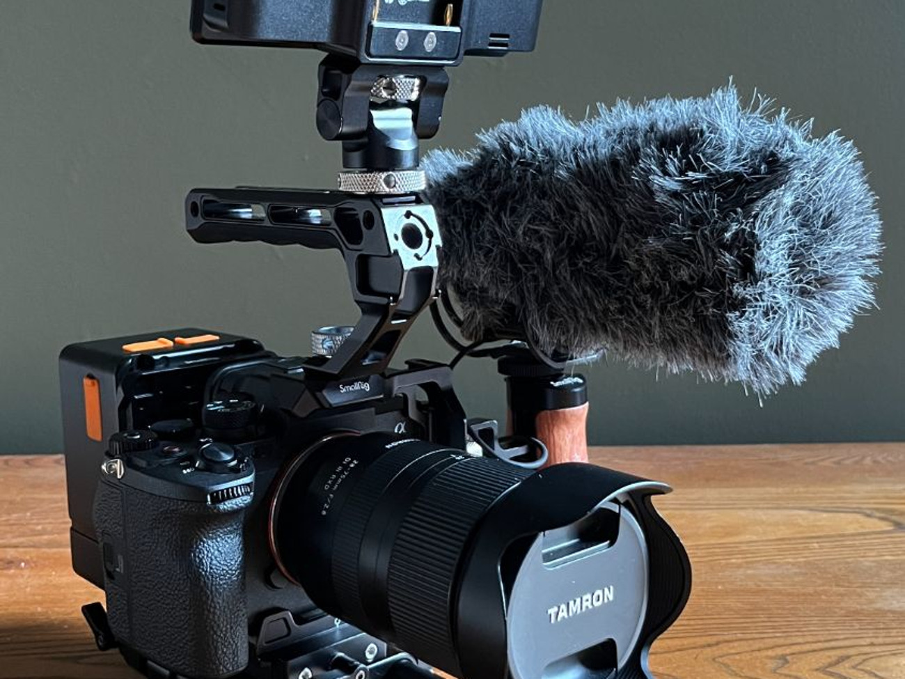 Sony a7 iv video camera package