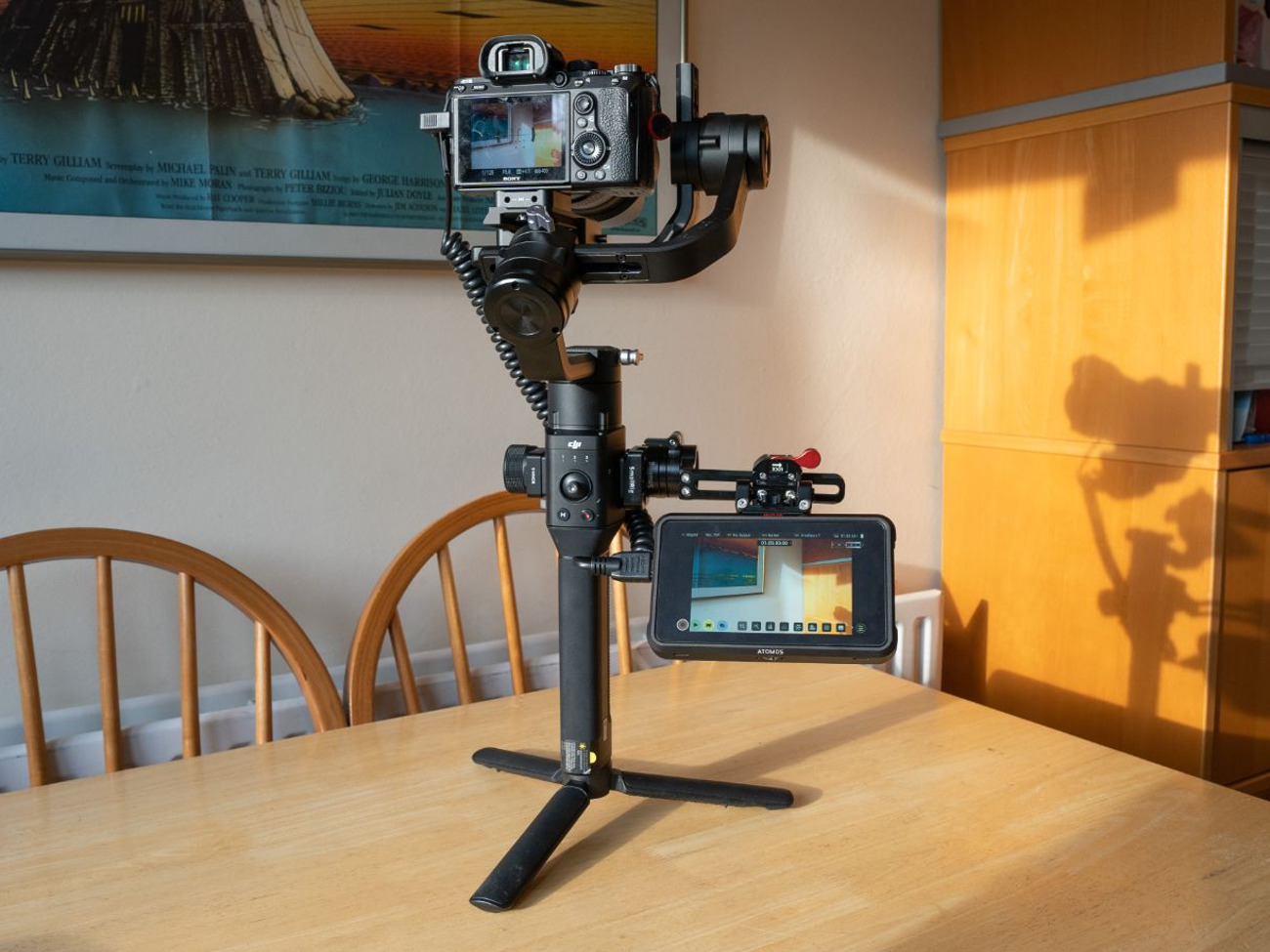Sony a7iii + 24-105mm/16-35mm + dji ronin-s + ninja v5 (n14)