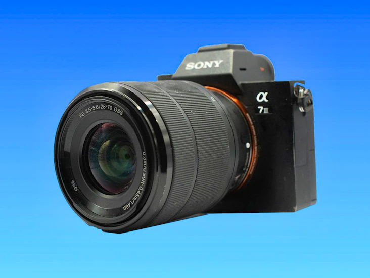 Sony a7iii + 28-70mm f3.5-5.6 lens