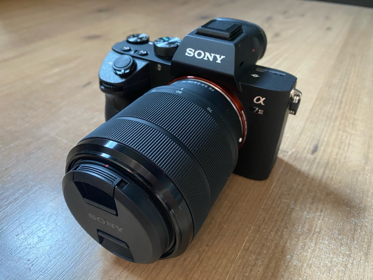 Sony a7iii mirrorless camera + fe 28-70mm f/3.5-5.6 oss lens