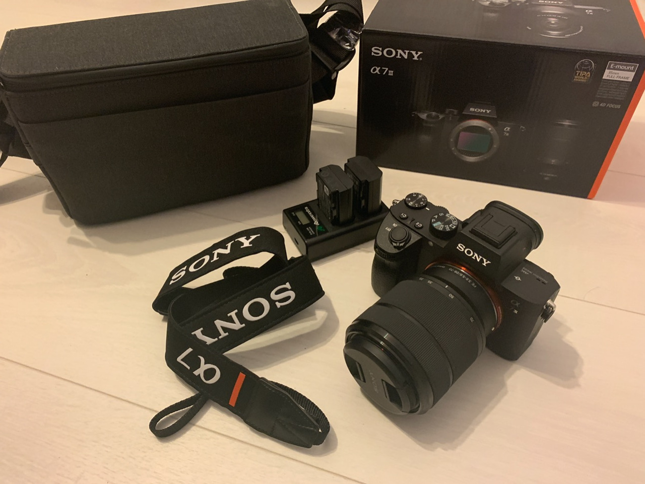 Sony a7iii mirrorless camera with 28-70mm lense