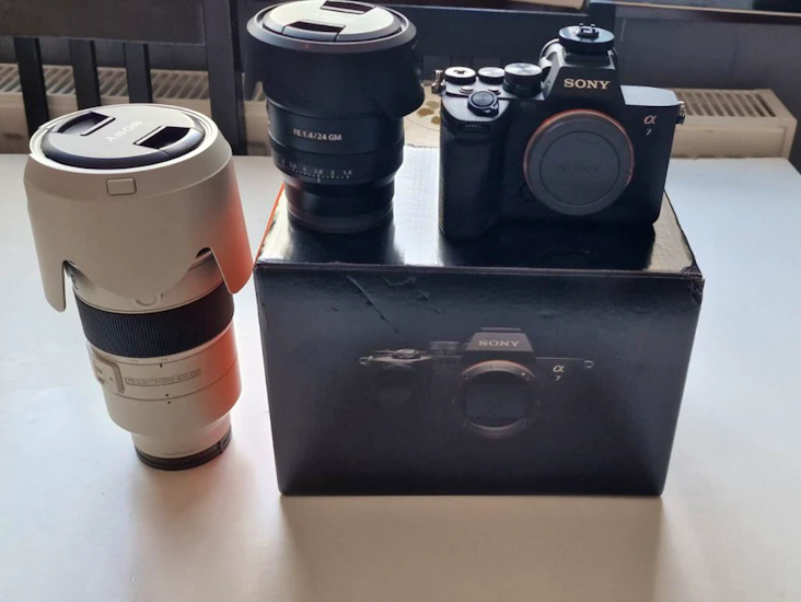 Sony a7iv (a74) body with 24 mm 1.4gm & 70-200 2.8gm bundle