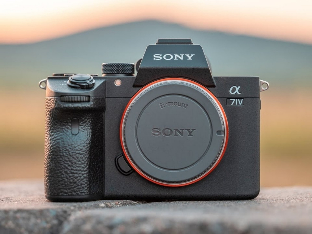 Sony a7iv (with accessories)
