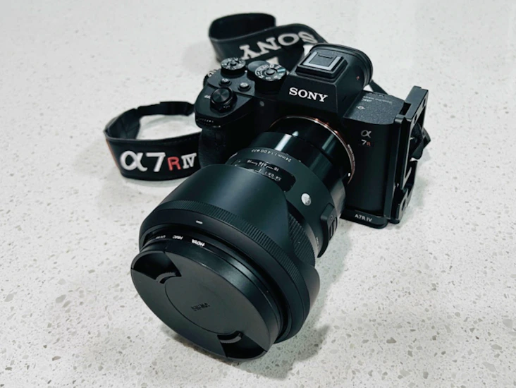 Sony a7r iv camera + 24mm f1.4 dg dn art lens