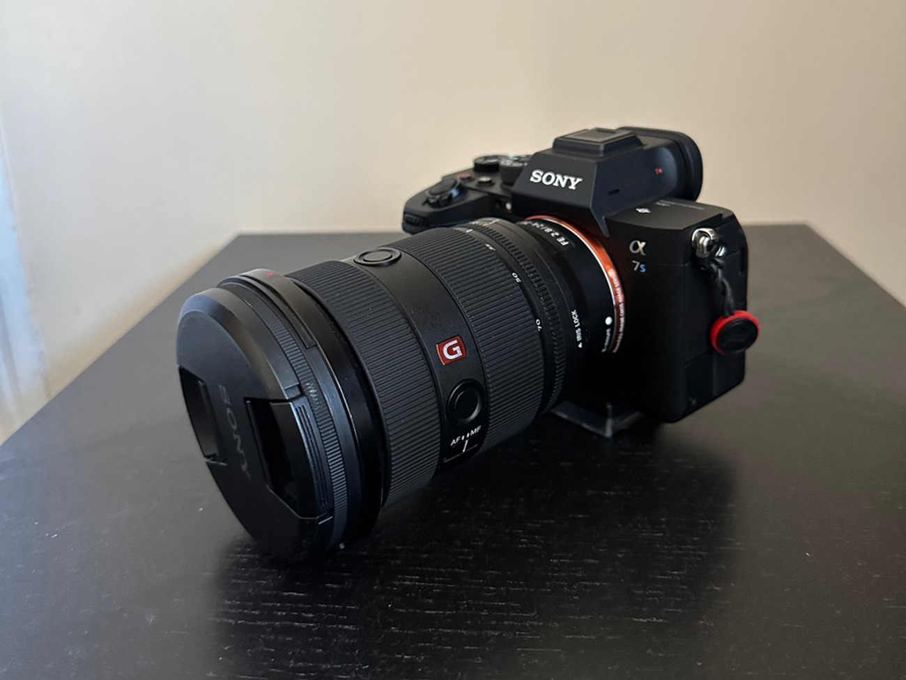 Sony a7siii + sony 24-70 2.8 g master lens + 1 battery