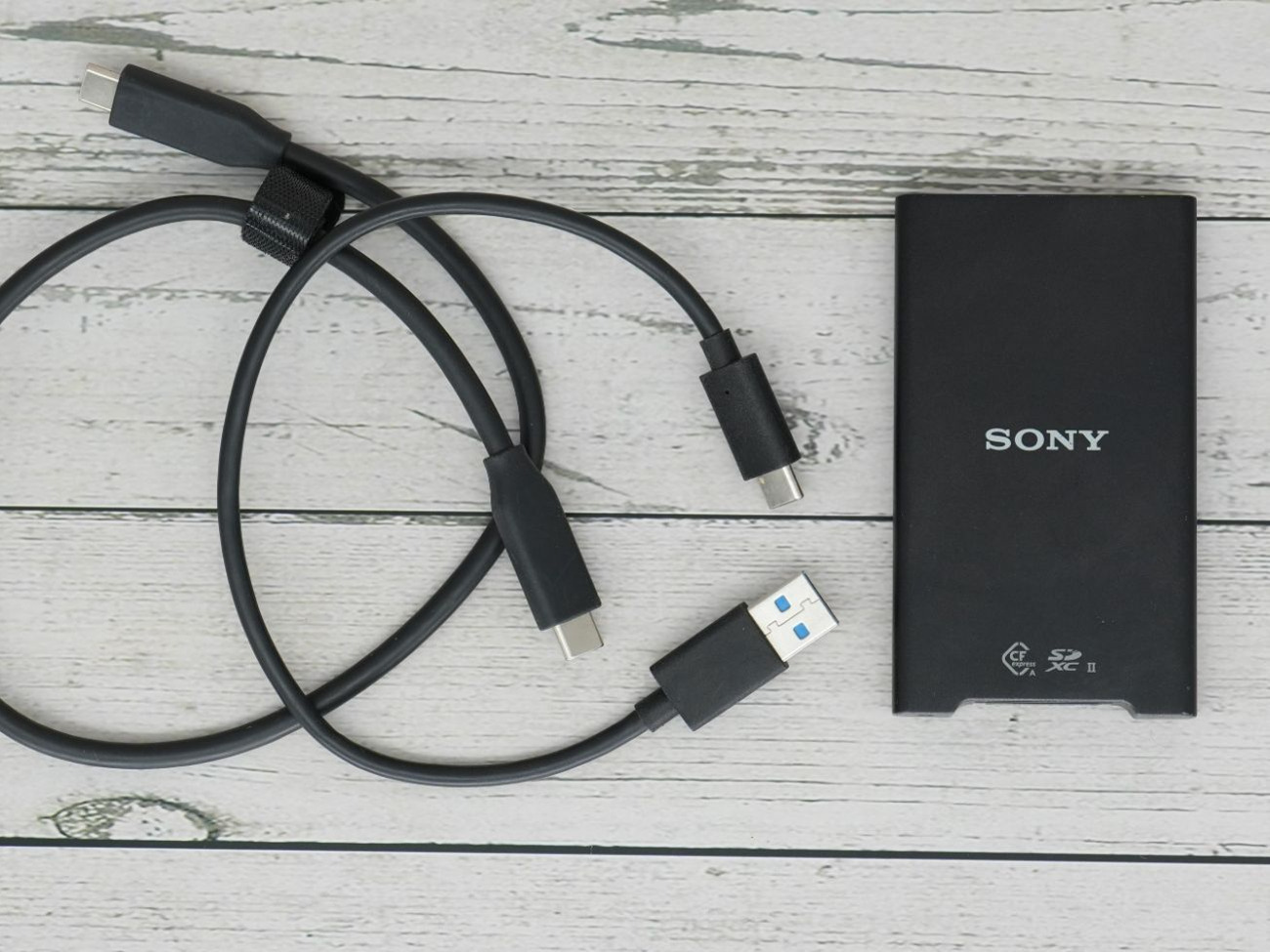 Sony cfexpress type a card reader / sd card reader