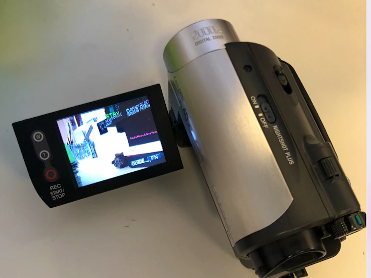 Sony dcr-hc37 mini dv handycam with av cable