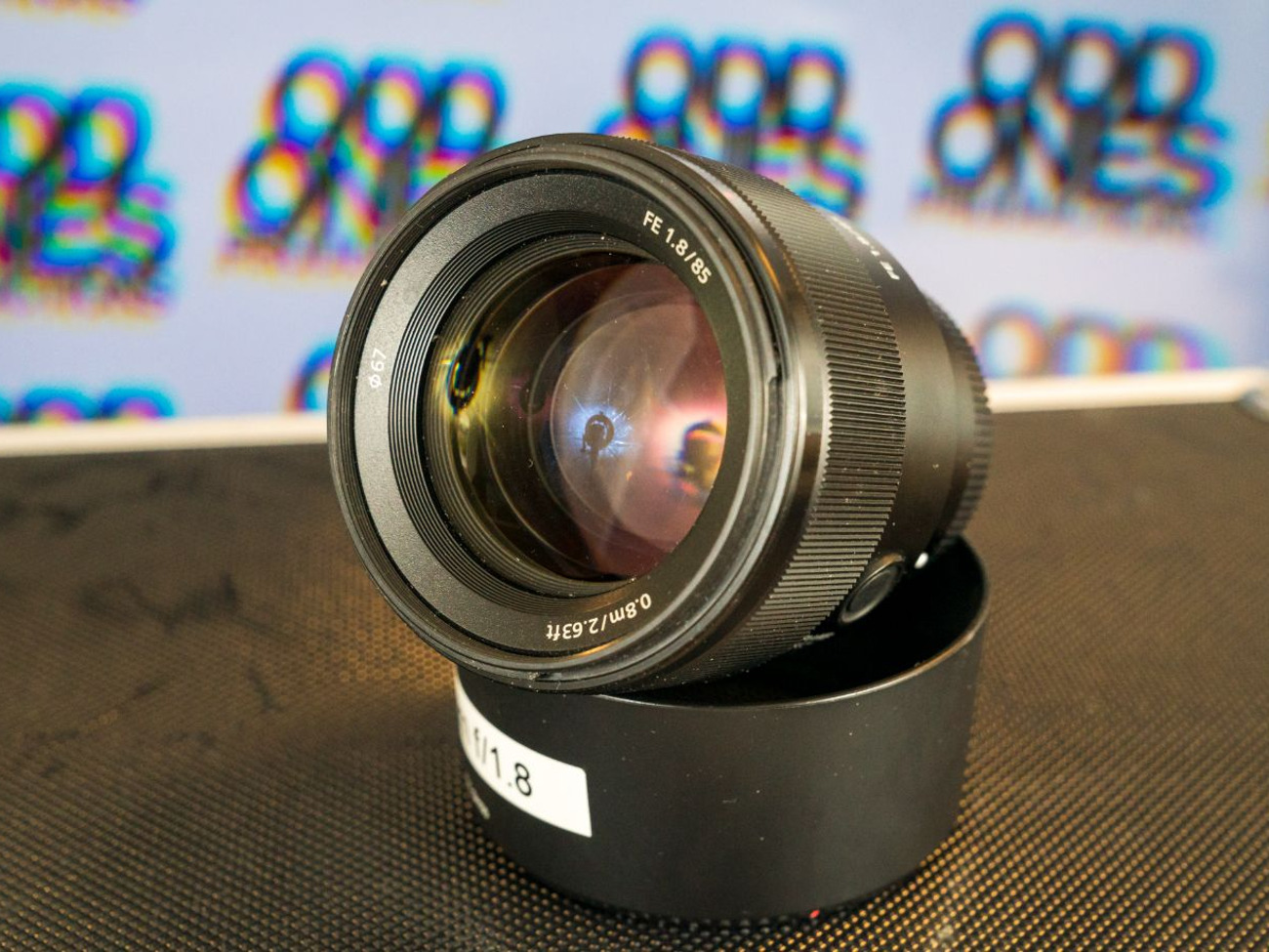 Sony fe 85mm f1.8 digital telephoto lens sel85f18