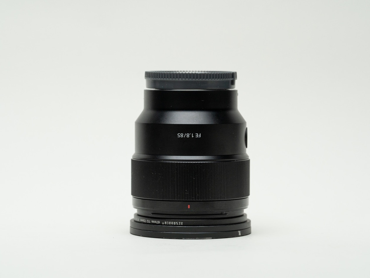 Sony fe 85mm f/1.8 full frame prime lens | sony e mount