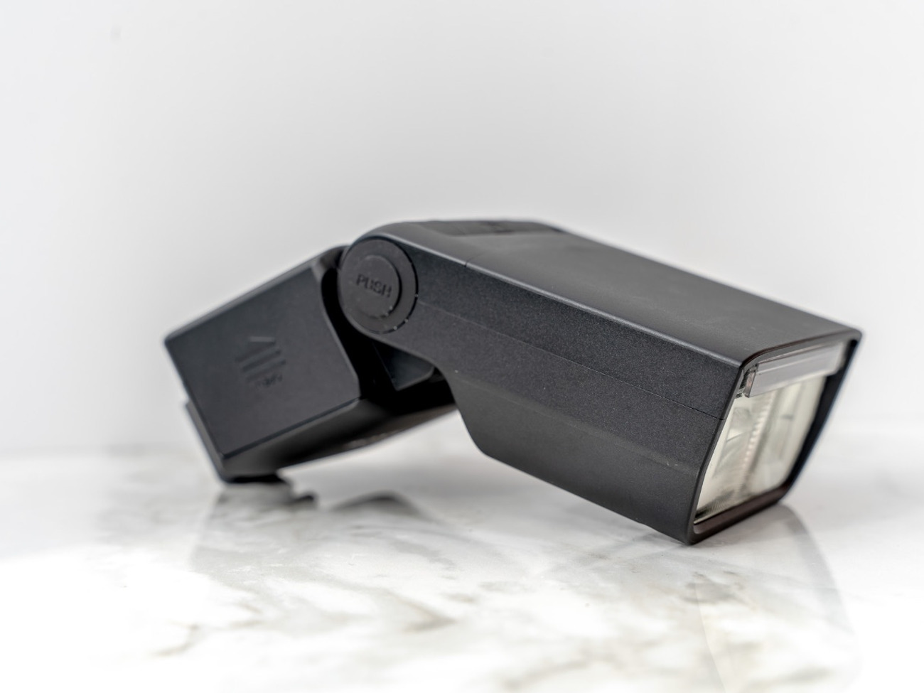 Sony flash hvl-f28rm