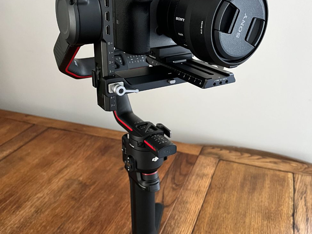 Sony fx3 & sony fe 35 gm 1.4 & ronin rs3 pro