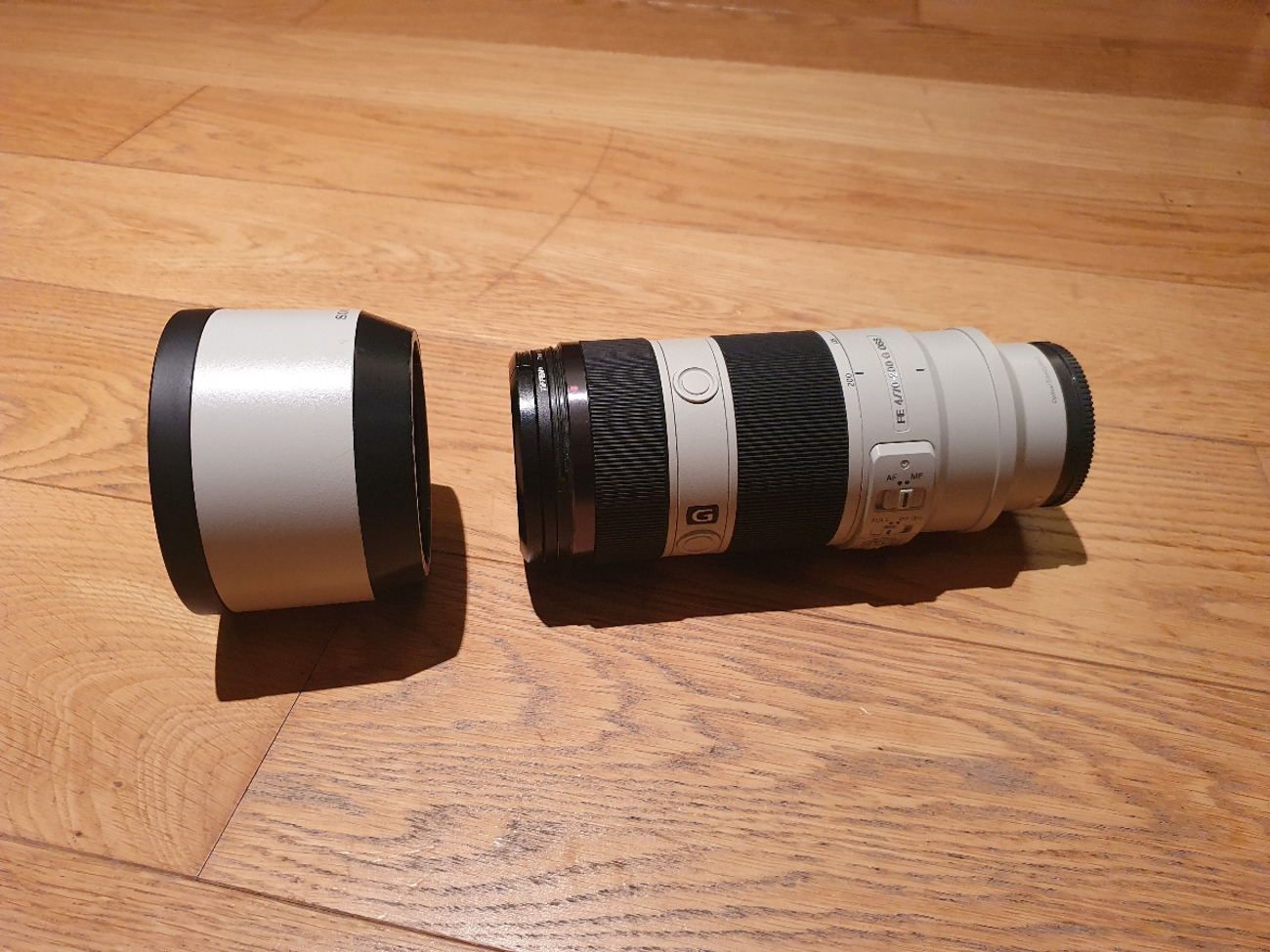 Sony g master 70-200mm f4 e zoom lens